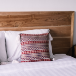 Comment choisir la tête de lit idéal pour vos chambres d’hôtel ? 
