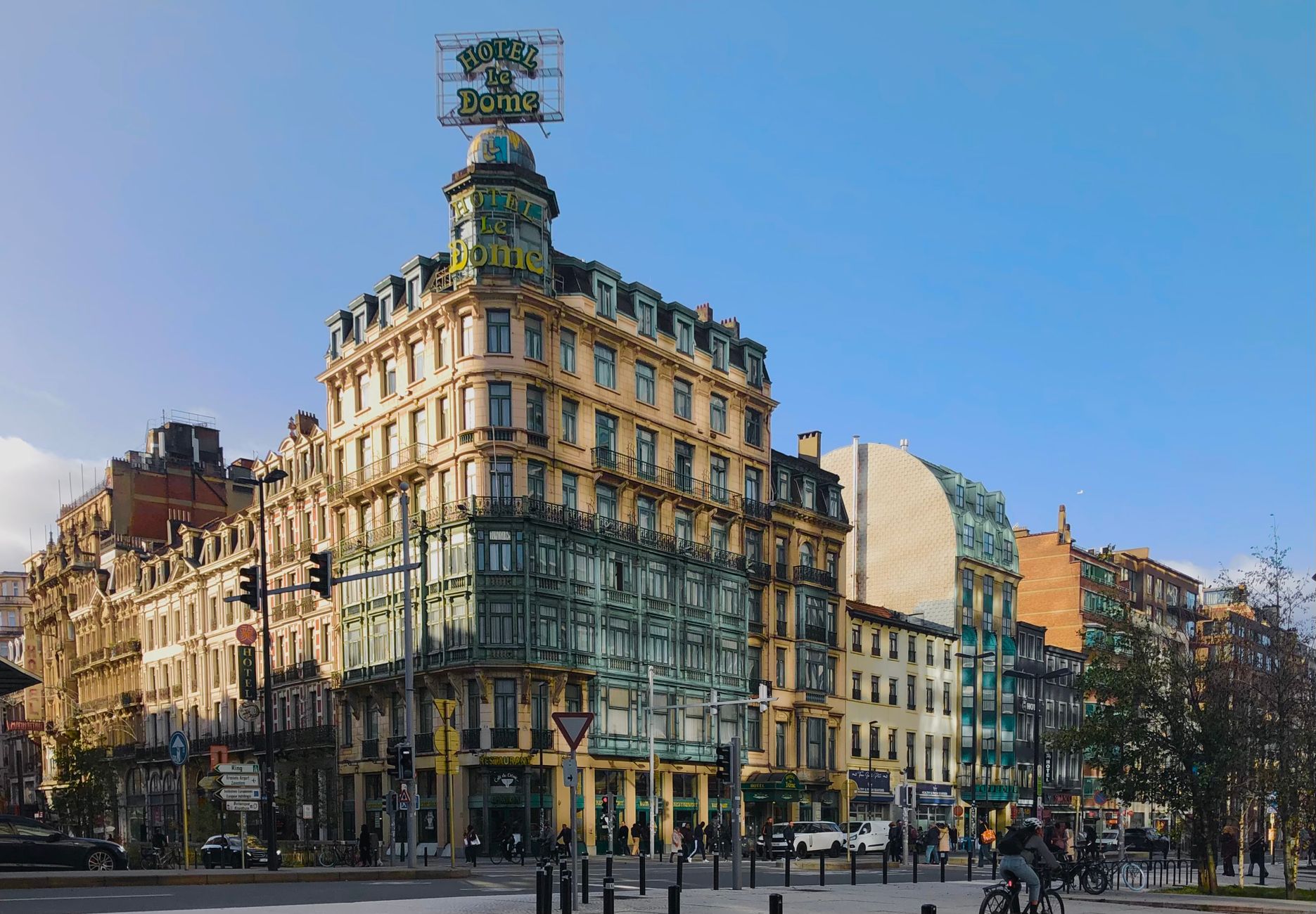 Hôtels de luxe à Bruxelles : le confort a un prix, mais à quel prix ?