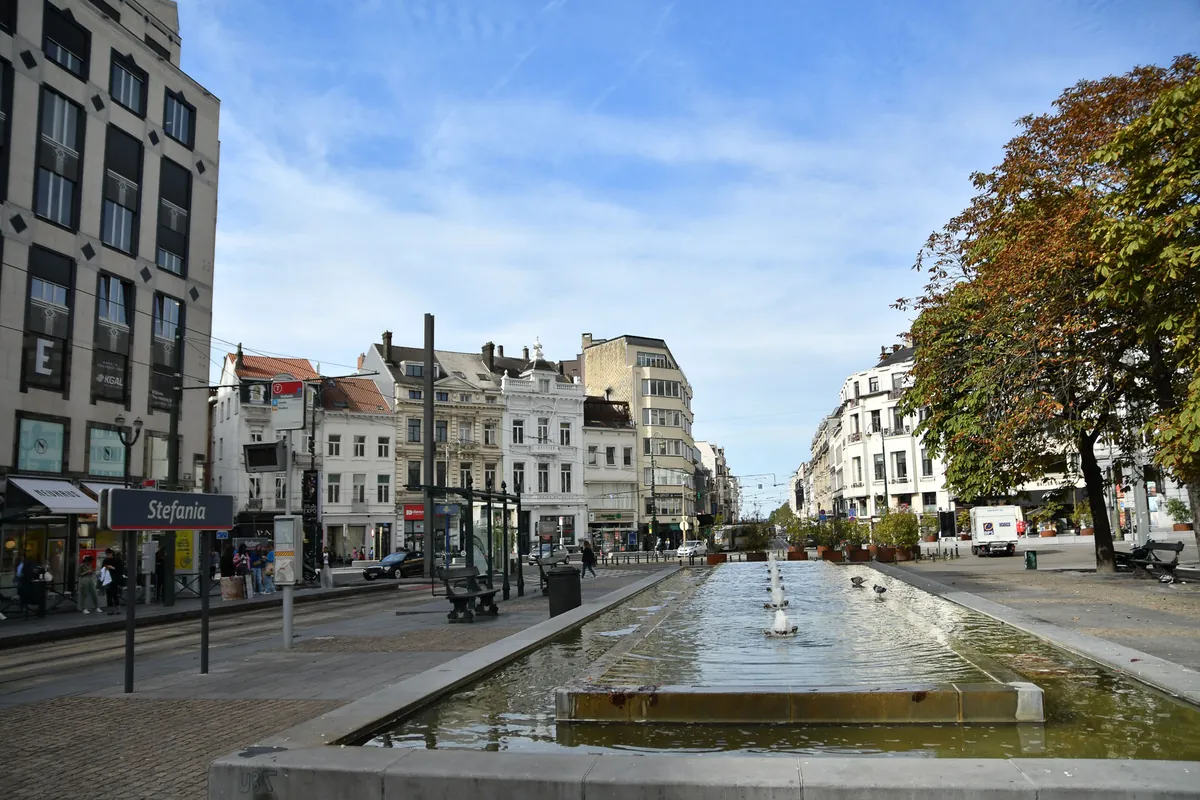 Fontaine de la place Stéphanie, au bout de l'avenue Louise à Bruxelles