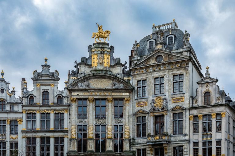 Hôtels de luxe à Bruxelles : le confort a un prix, mais à quel prix ?